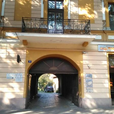Boki Apartmant Subotica Buitenkant foto